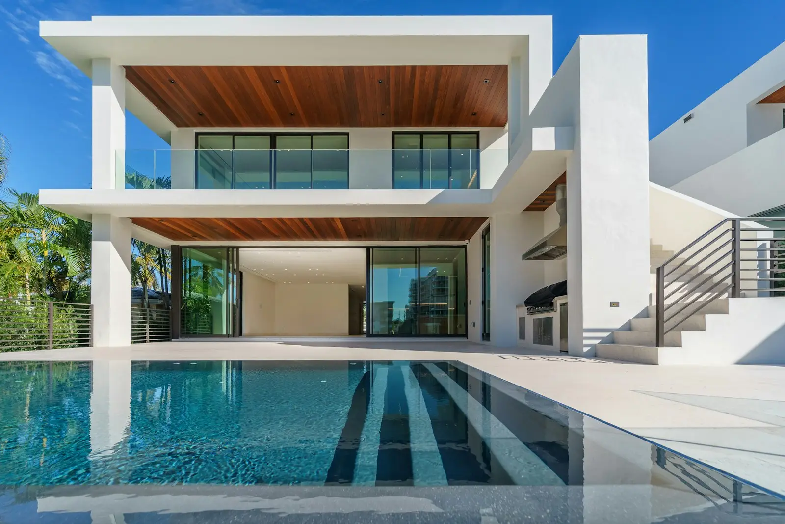 A pristine modern backyard pool kept crystal clear by Cloreen Pool & Spa